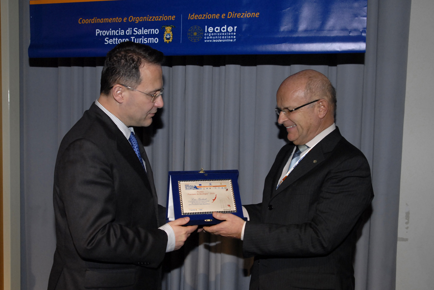 20101119_cirielli_premia_godart.jpg