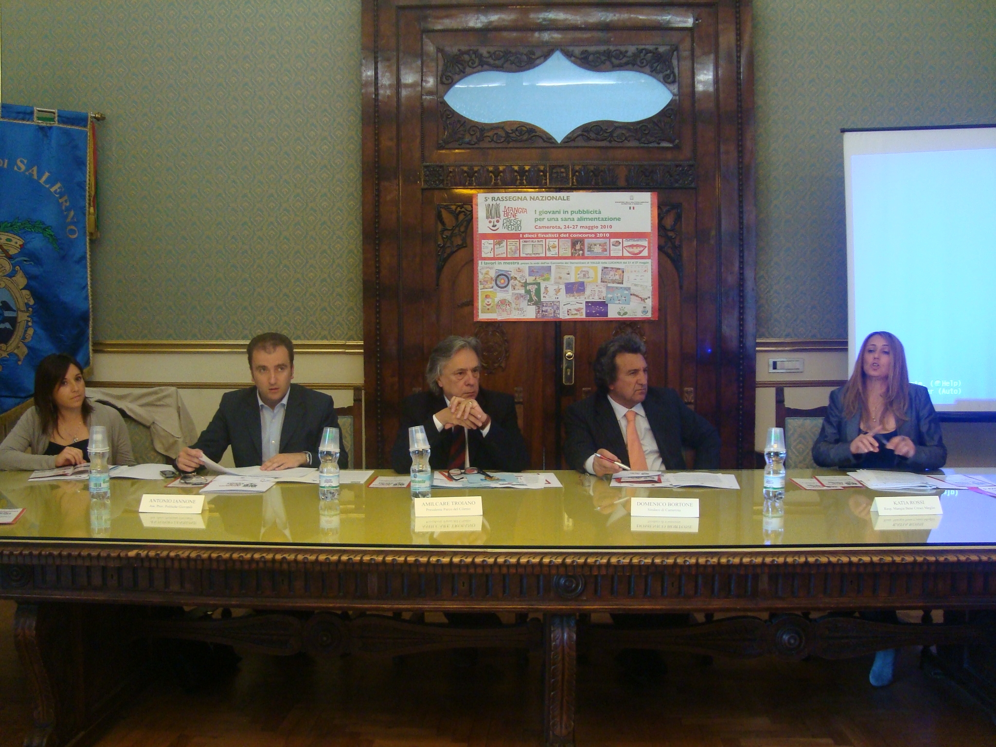 conferenza mangia bene cresci meglio 2.jpg