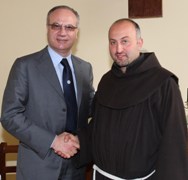 villani e don luigigra.jpg