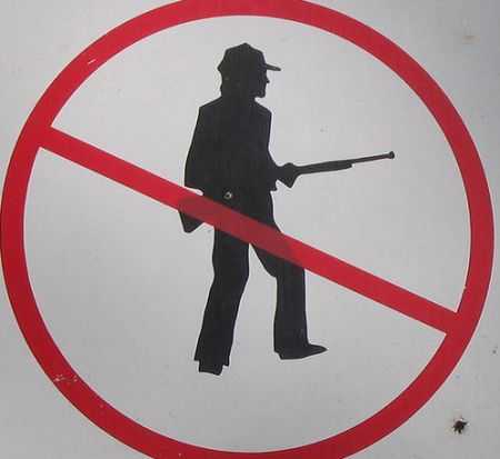 divieto-di-caccia.jpg divieto-di-caccia.jpg