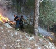 emergenza incendi e operai idraulico-forestali